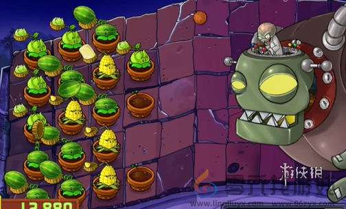 植物大战僵尸精华版冒险模式5-10怎么过(图4) 植物大战僵尸精华版冒险模式5-10怎么过(图4)